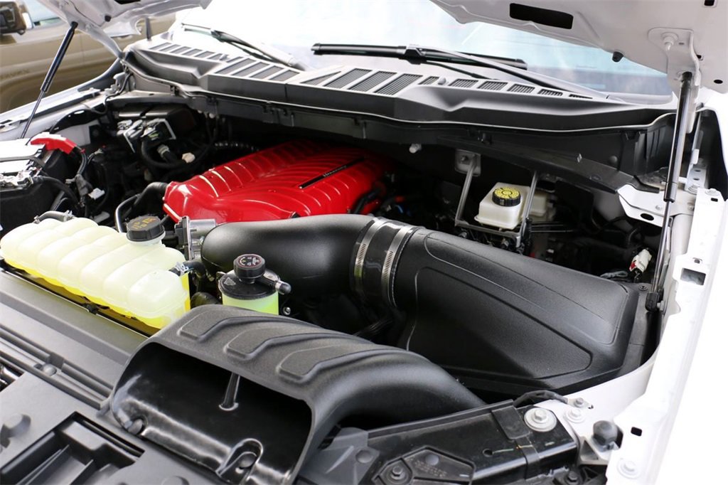 New 2025 Ford F150 Lariat w/ Equipment Group 502A High image 38