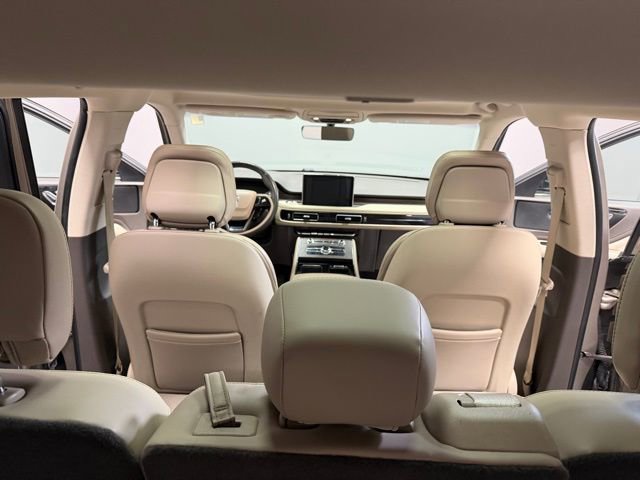 Used 2020 Lincoln Aviator Reserve w/ Equipment Group 201A image 23