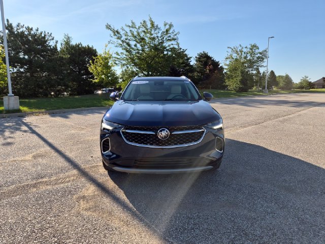 Used 2023 Buick Envision Avenir FWD image 2