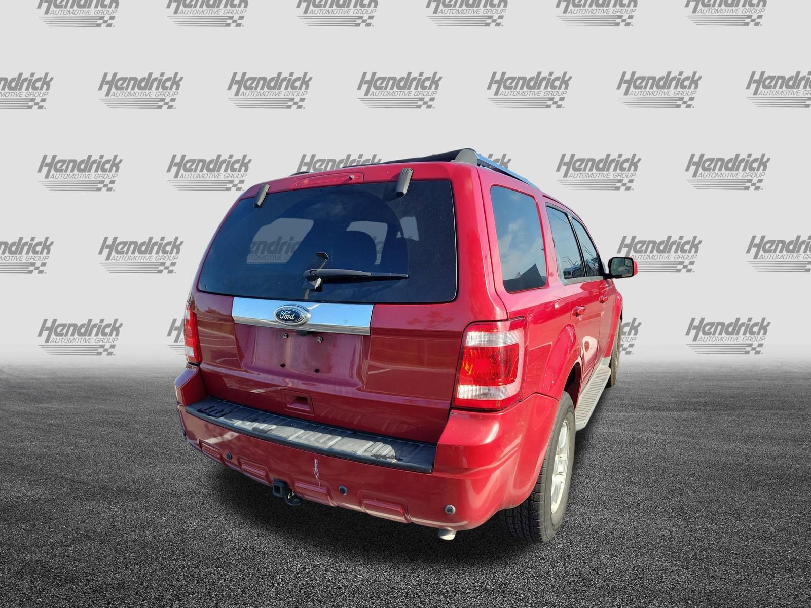 Used 2011 Ford Escape Limited w/ 302A Rapid Spec Order Code FWD image 7