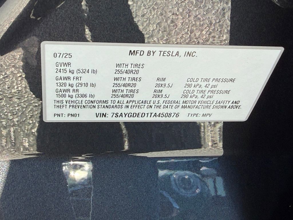 Used 2026 Tesla Model Y 2WD image 39