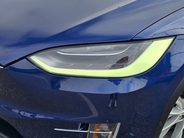 Used 2018 Tesla Model X 75D image 25