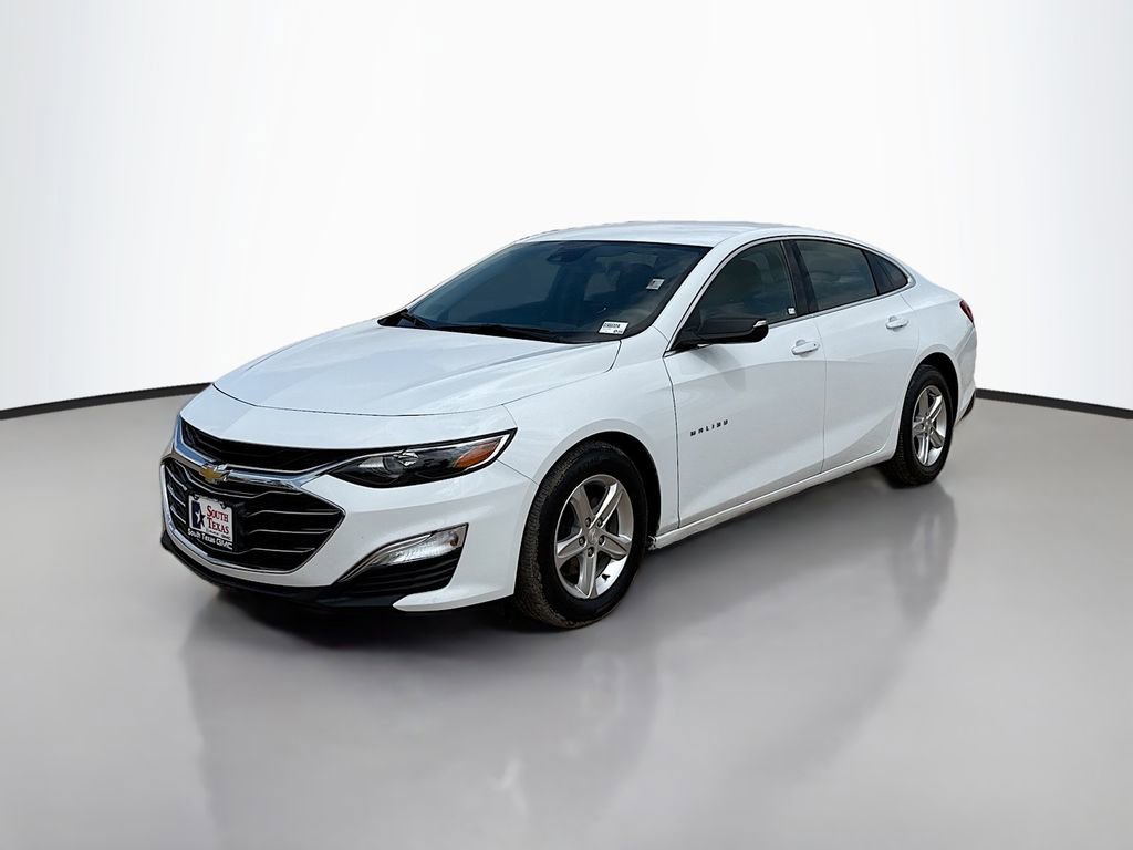 Used 2023 Chevrolet Malibu LS w/ LPO, Floor Liner Package FWD image 3