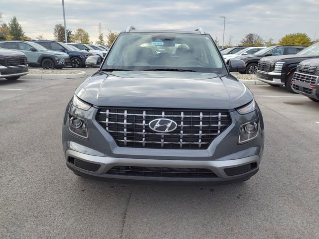 Certified 2026 Hyundai Venue SEL FWD image 3