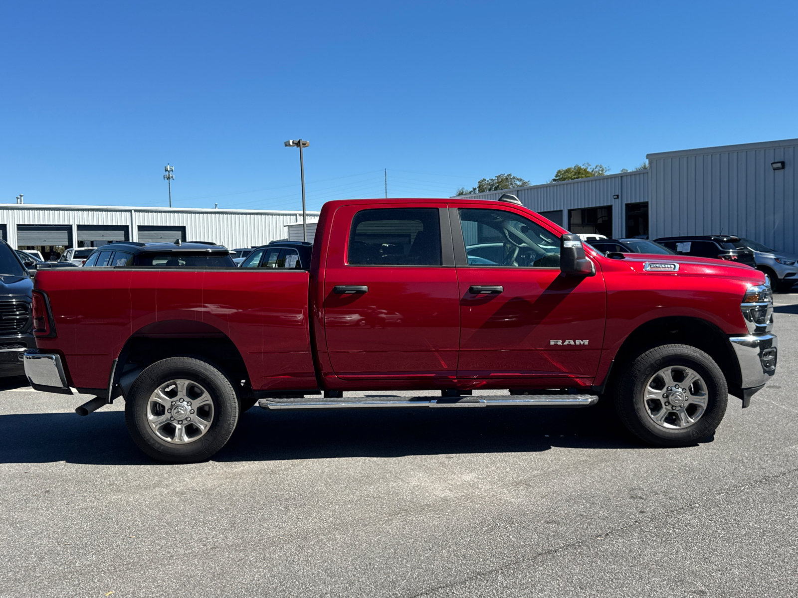 Used 2026 RAM 2500 Big Horn AWD/4WD image 4