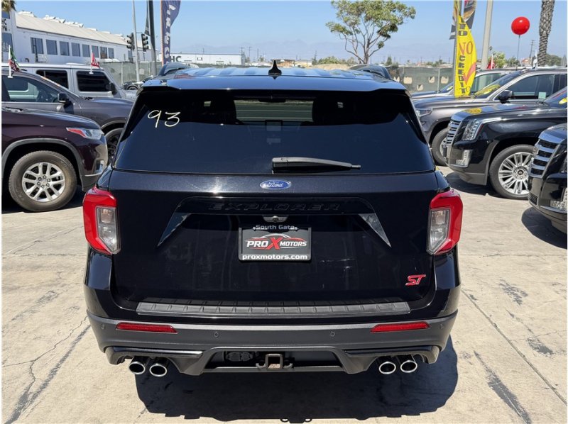 Used 2020 Ford Explorer ST w/ Premium Technology Package AWD/4WD image 12