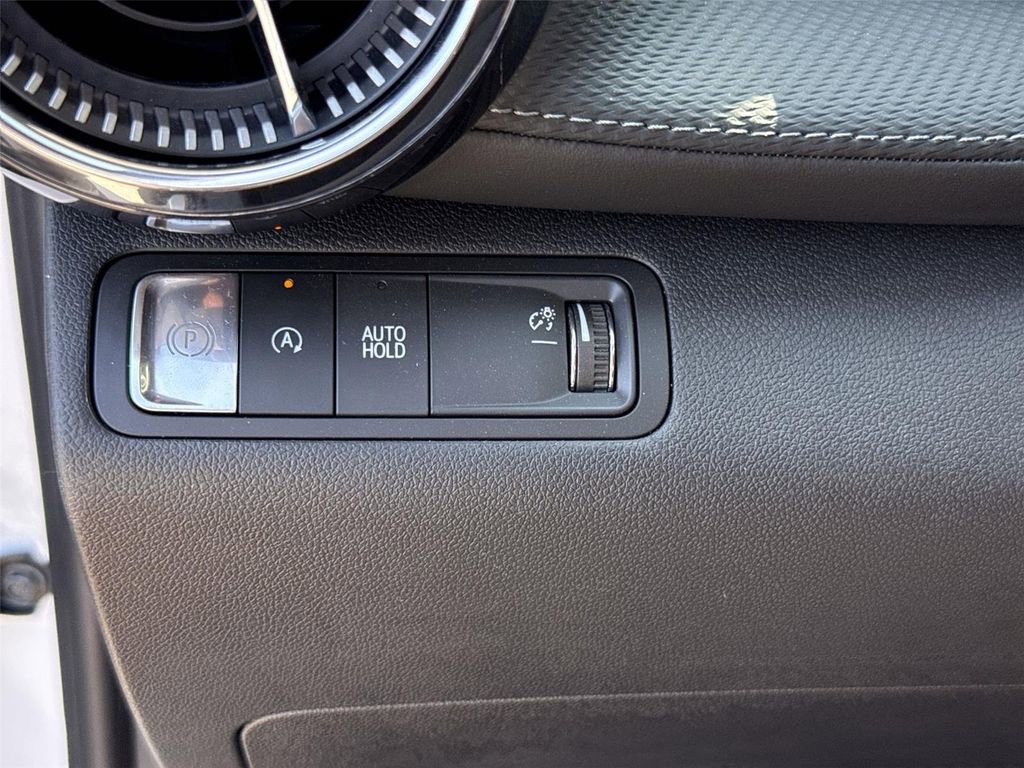 Used 2026 Chevrolet Equinox LT FWD image 16