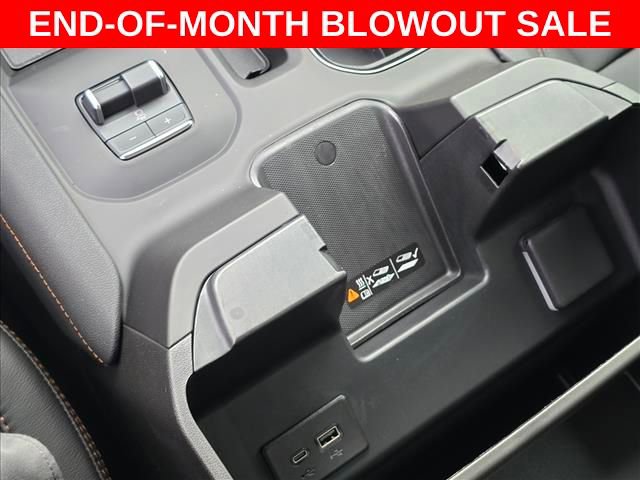Used 2026 GMC Sierra 3500 AT4 AWD/4WD image 26