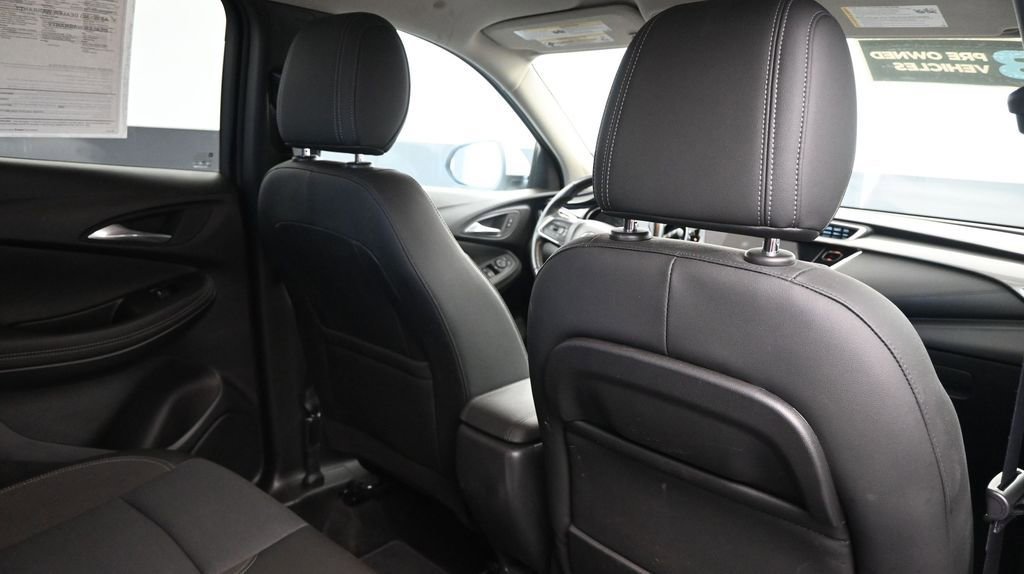 Used 2022 Buick Encore GX Select FWD image 15