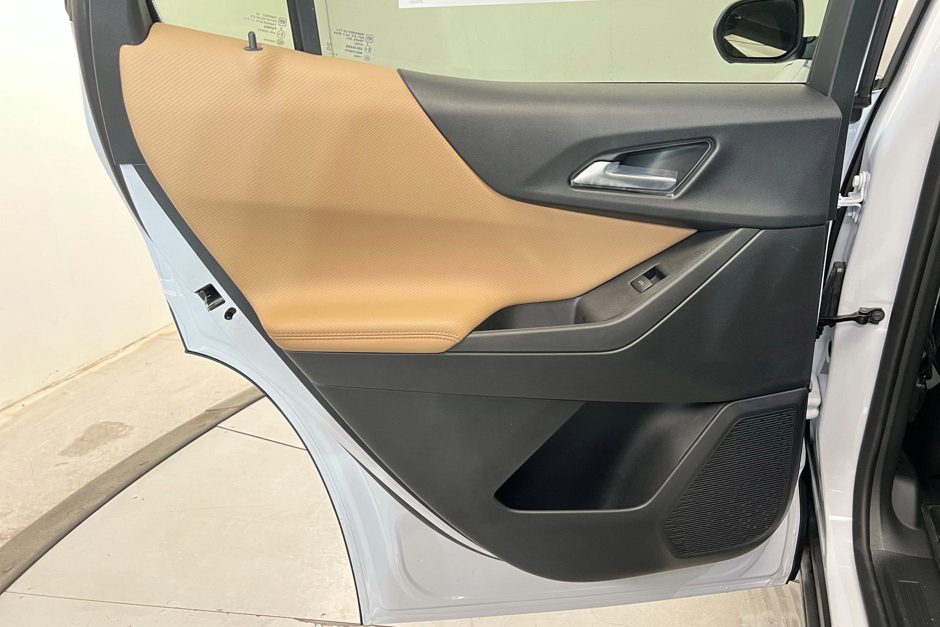 New 2026 Chevrolet Equinox ACTIV w/ Convenience Package III image 19