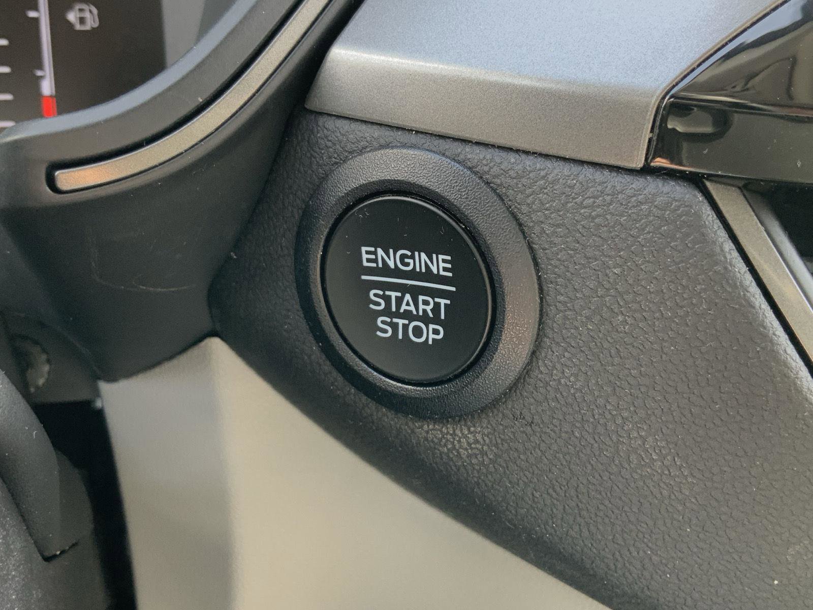 Used 2023 Ford Escape Active image 18