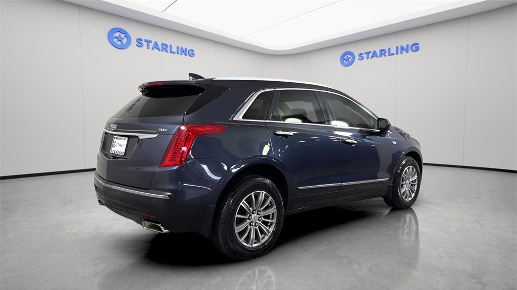 Used 2018 Cadillac XT5 Luxury w/ Driver Awareness Package image 18
