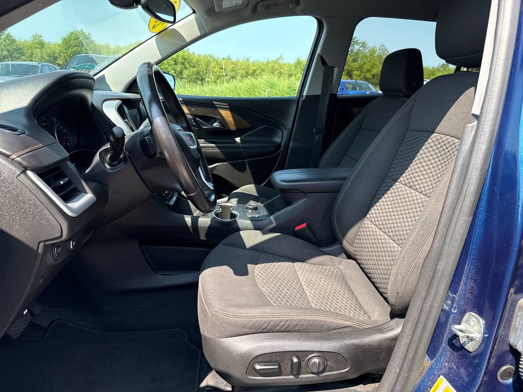 Certified 2020 GMC Terrain SLE w/ Driver Convenience Package AWD/4WD image 26