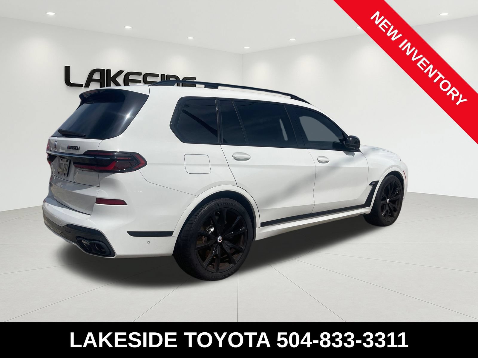 Used 2023 BMW X7 M60i w/ Executive Package AWD/4WD image 5