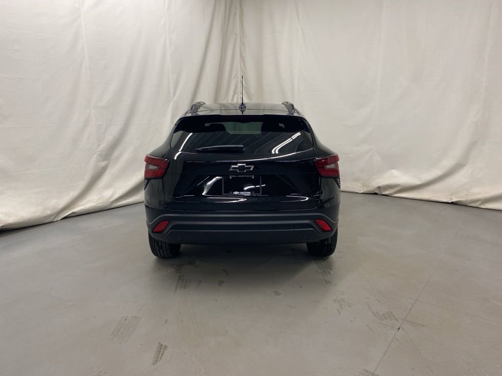 New 2026 Chevrolet Trax LT w/ Driver Confidence Package image 7