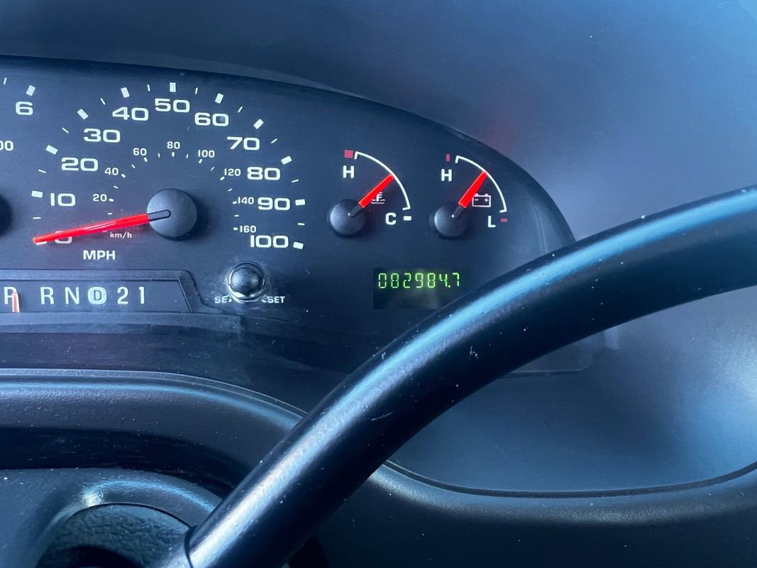 Used 2007 Ford E-350 and Econoline 350 XLT image 11