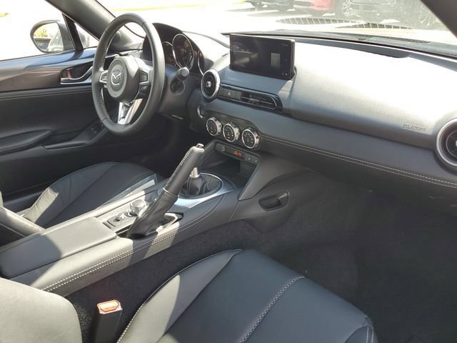 New 2025 MAZDA MX-5 Miata Grand Touring w/ Weather Package RWD image 9