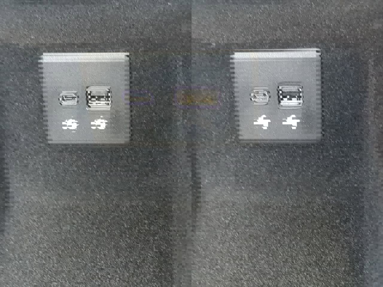 New 2026 Chevrolet Corvette Stingray Preferred Cpe w/ Z51 Performance Package image 19