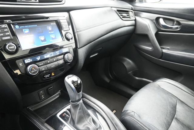 Used 2017 Nissan Rogue SL w/ SL Premium Package AWD/4WD image 30