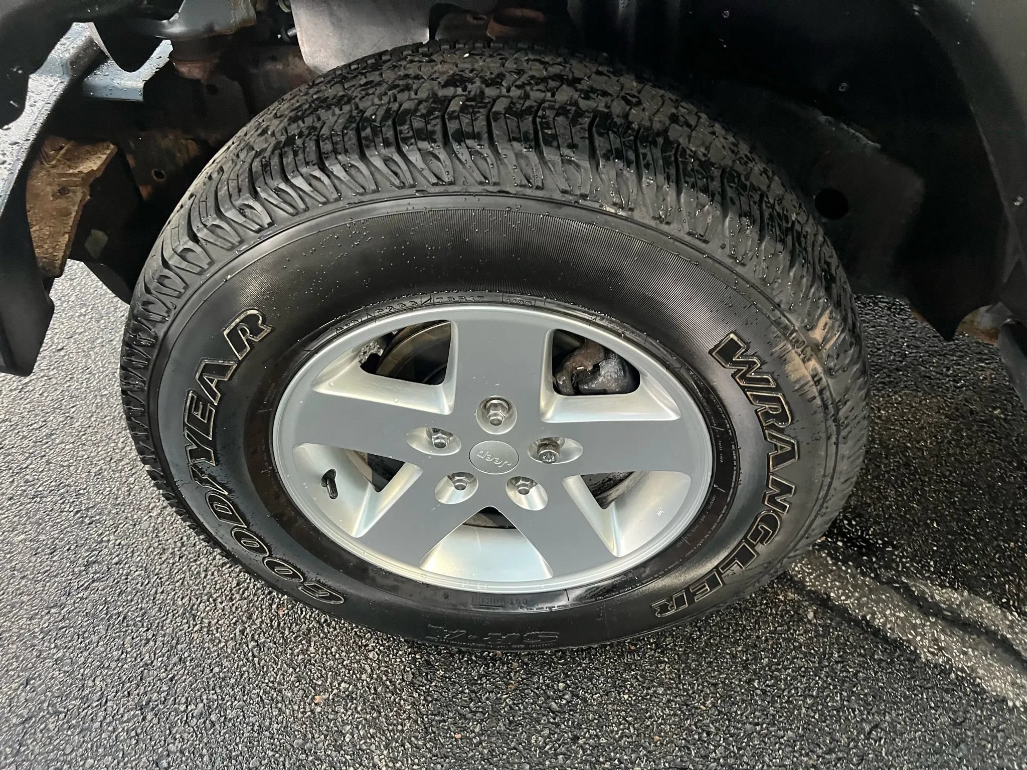Used 2014 Jeep Wrangler Unlimited Sport w/ Quick Order Package 24S AWD/4WD image 57