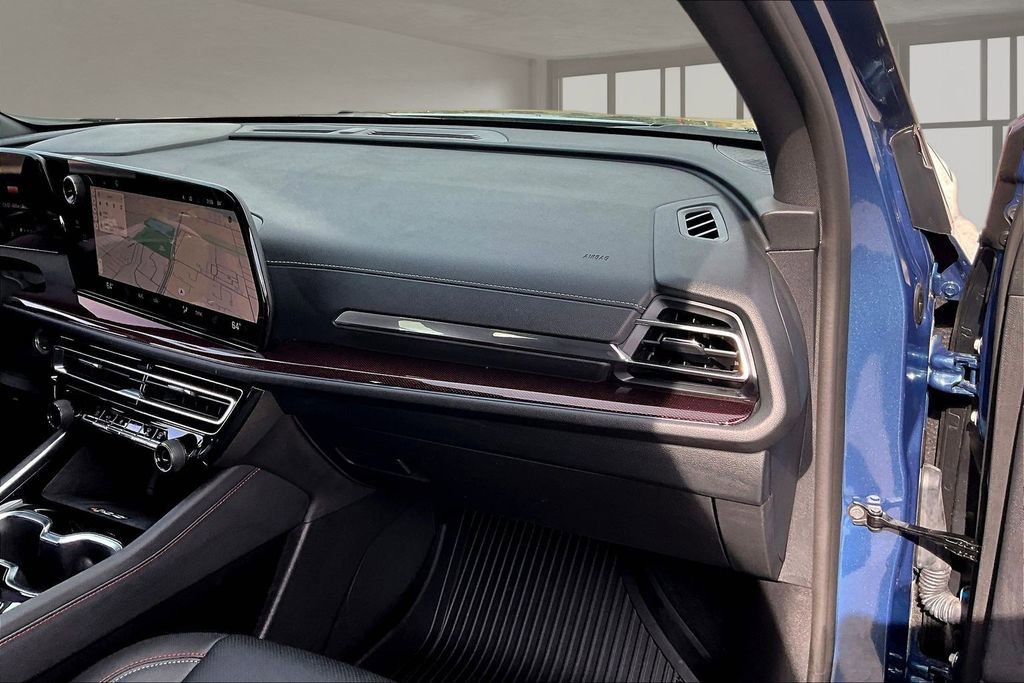 Used 2026 Chevrolet Traverse Z71 w/ Driver Confidence Package image 26