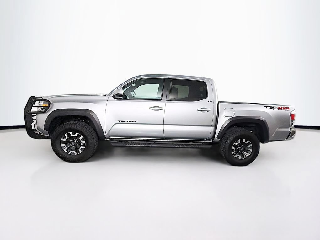Used 2023 Toyota Tacoma TRD Off-Road AWD/4WD image 6