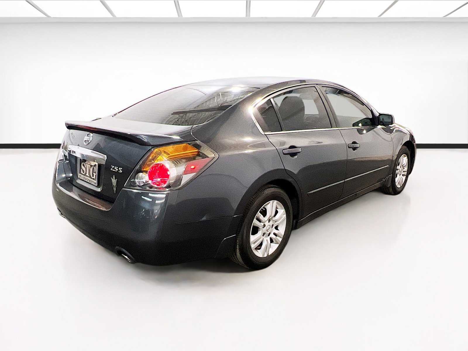 Used 2011 Nissan Altima 2.5 S w/ Convenience Pkg image 4