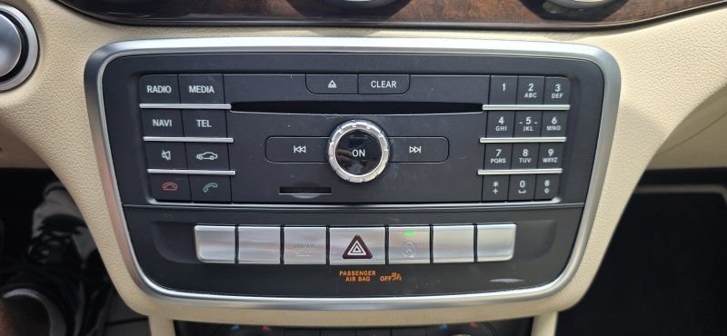 Used 2018 Mercedes-Benz CLA 250 4MATIC image 23