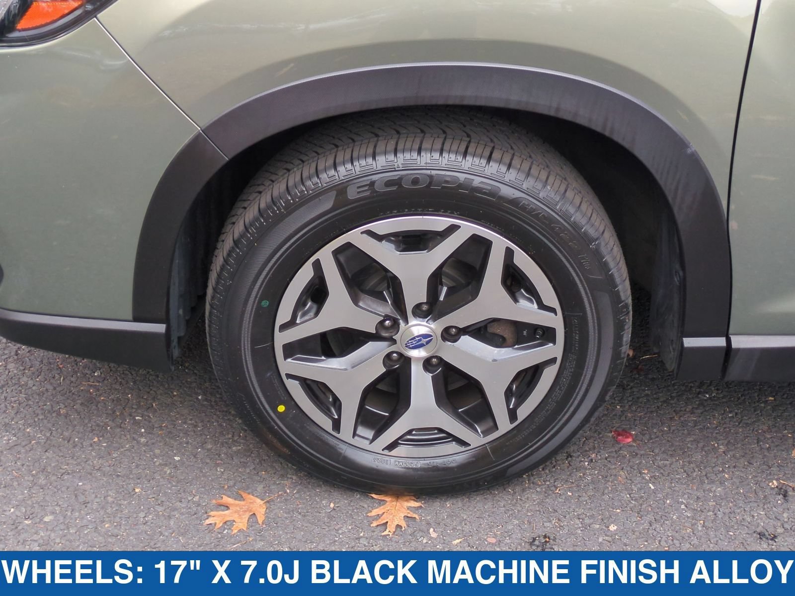 Used 2020 Subaru Forester Premium AWD/4WD image 11
