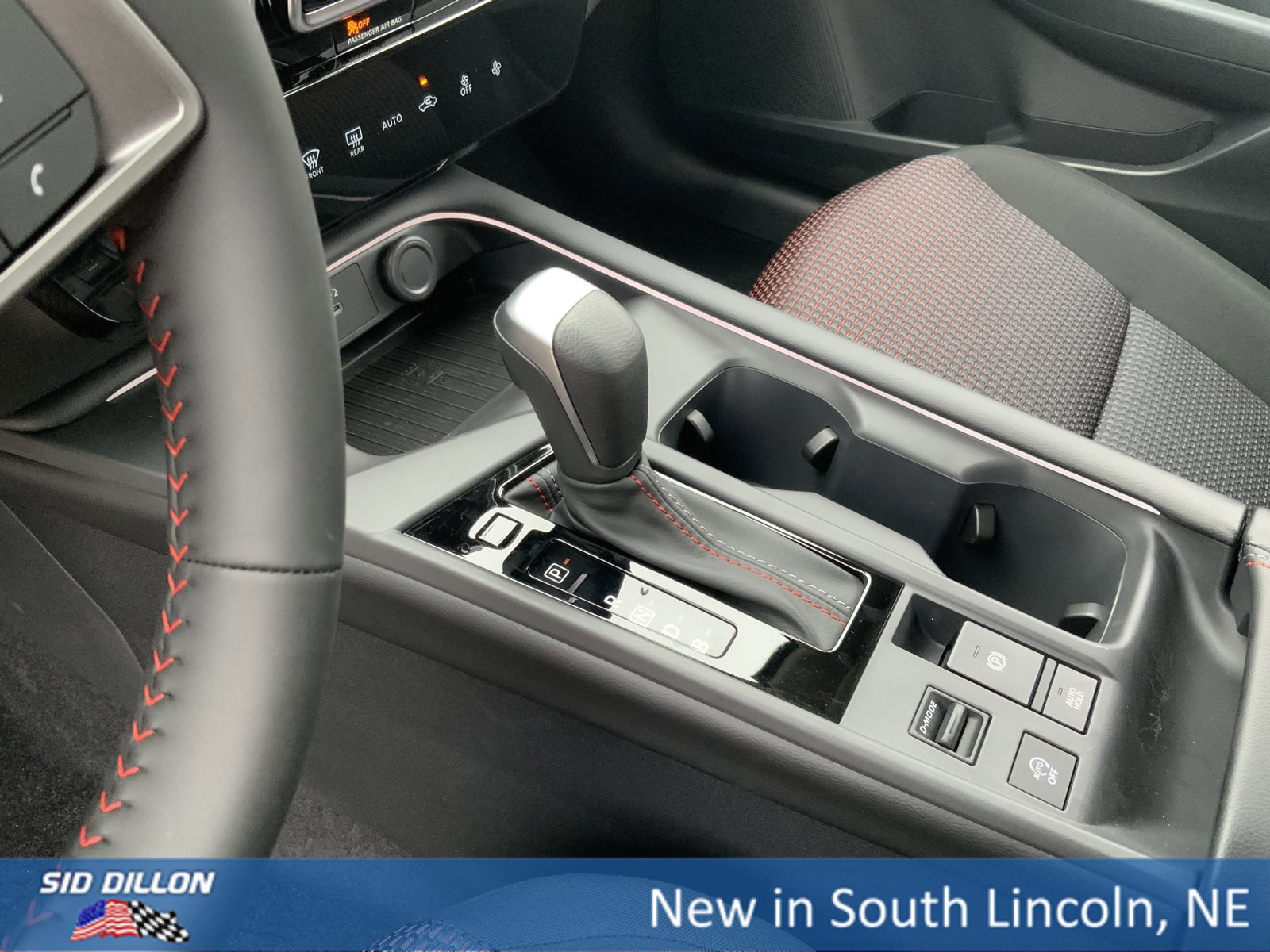 New 2026 Nissan Sentra SR w/ Floor Mat Package image 8