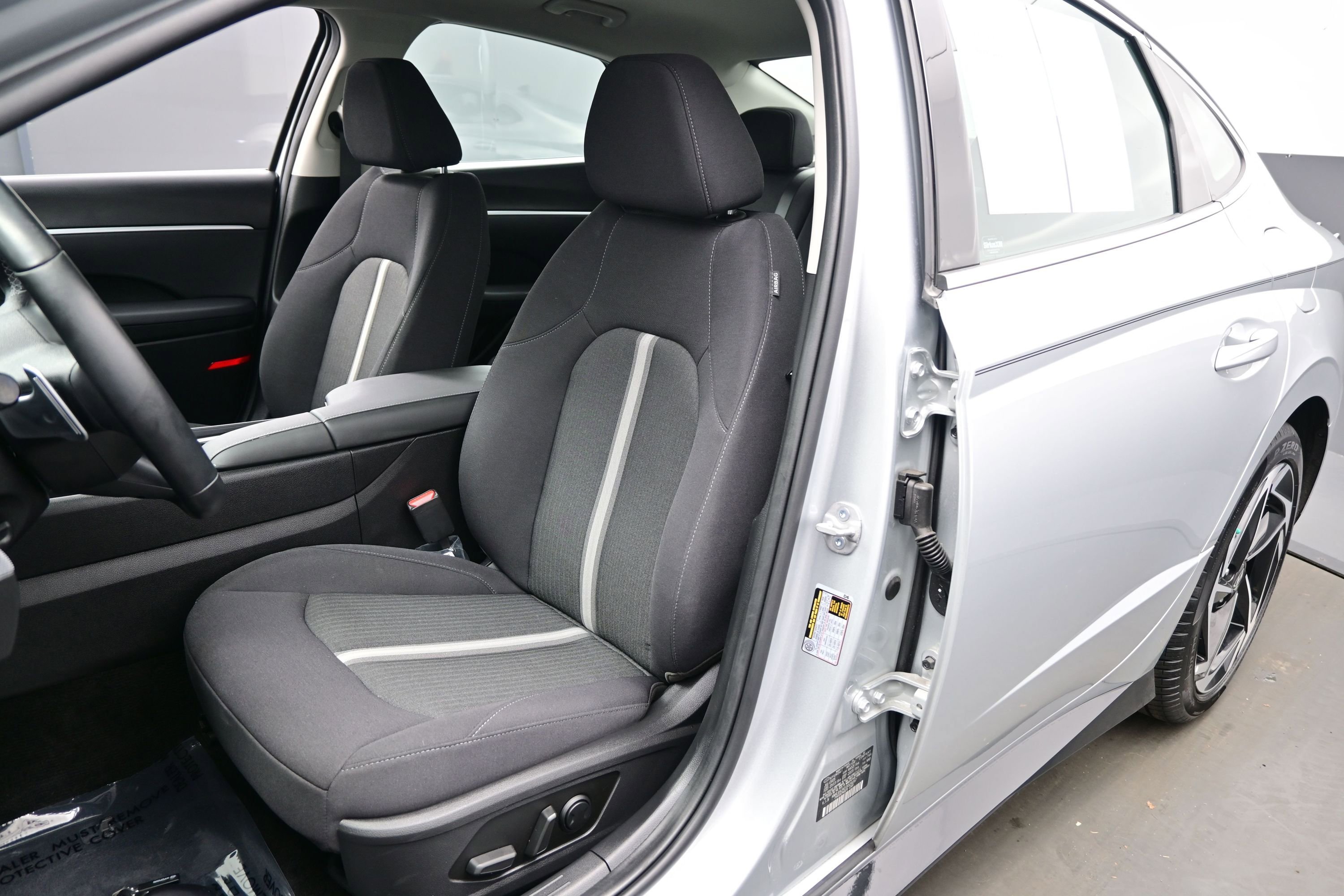 Certified 2026 Hyundai Sonata SEL FWD image 12