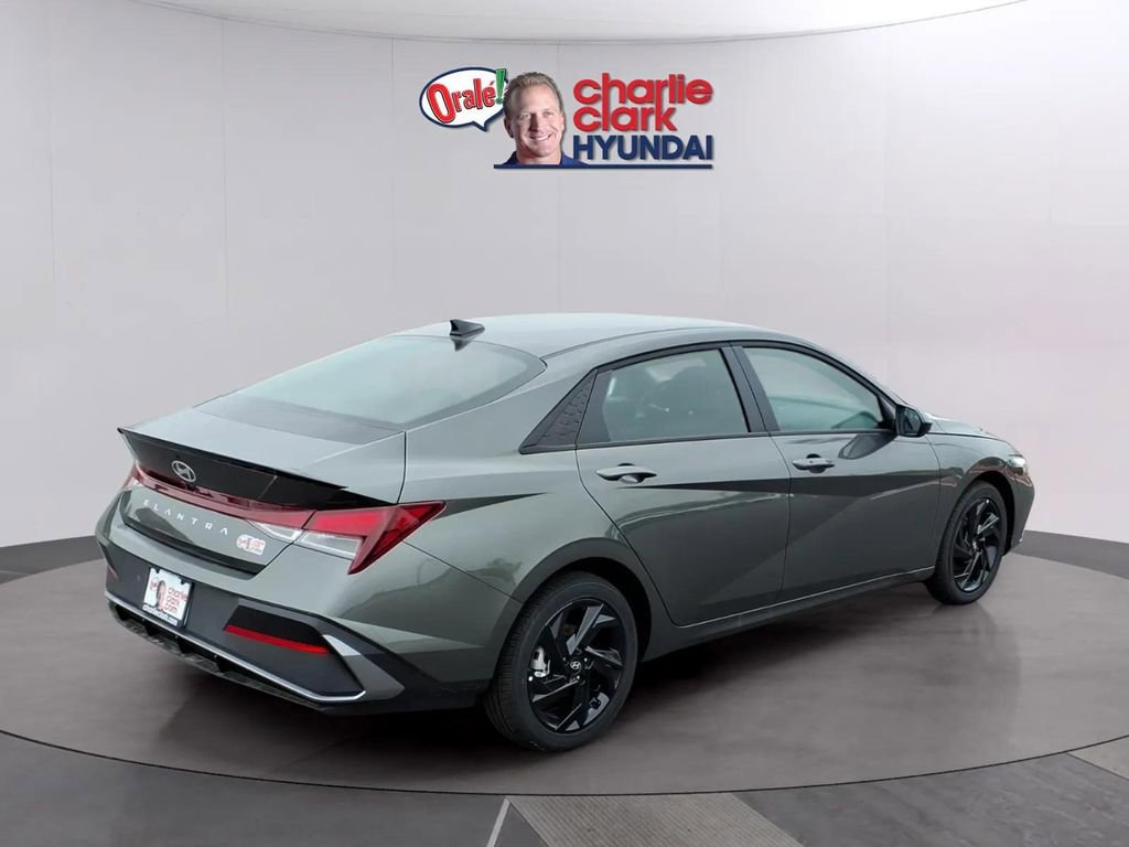 New 2026 Hyundai Elantra Sport w/ Cargo Package FWD image 5