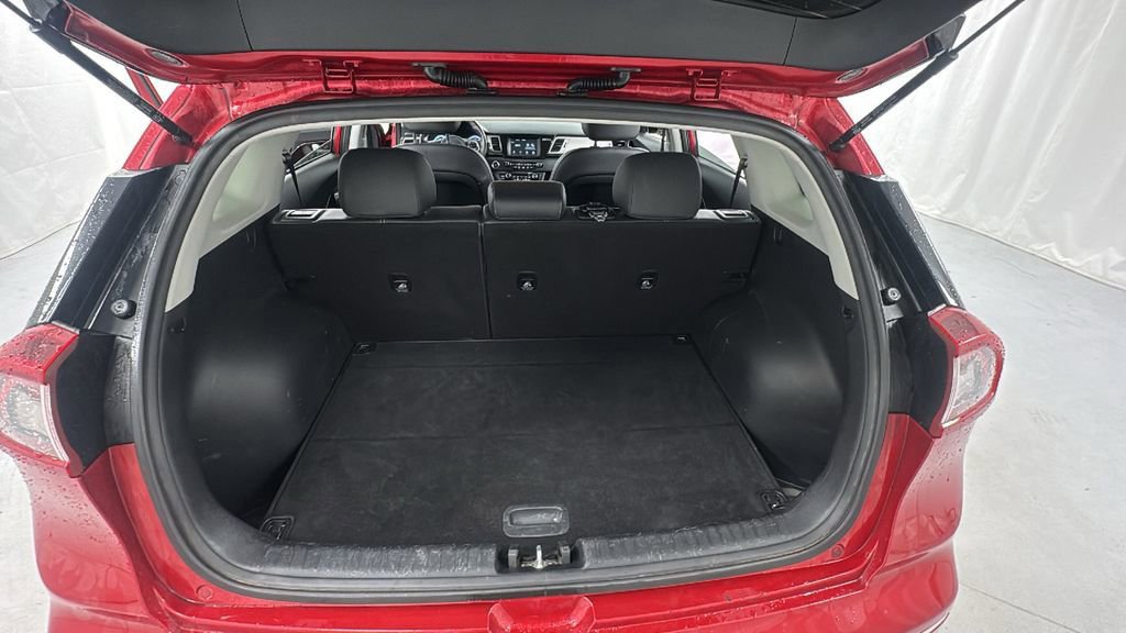 Used 2019 Kia Niro EX image 15