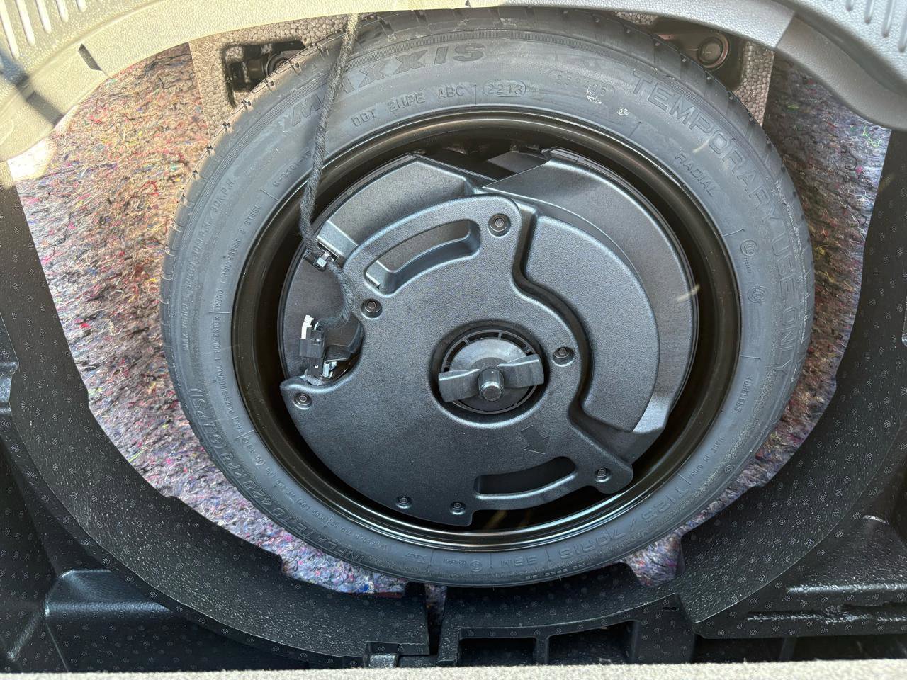 Used 2014 Buick Encore Leather FWD image 13