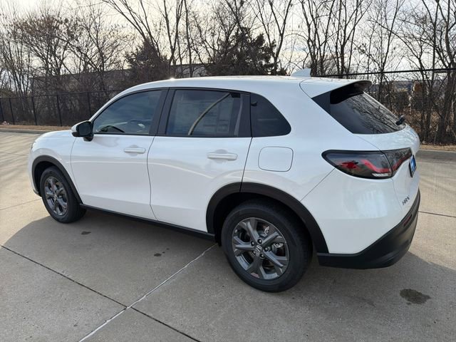 New 2026 Honda HR-V LX image 3
