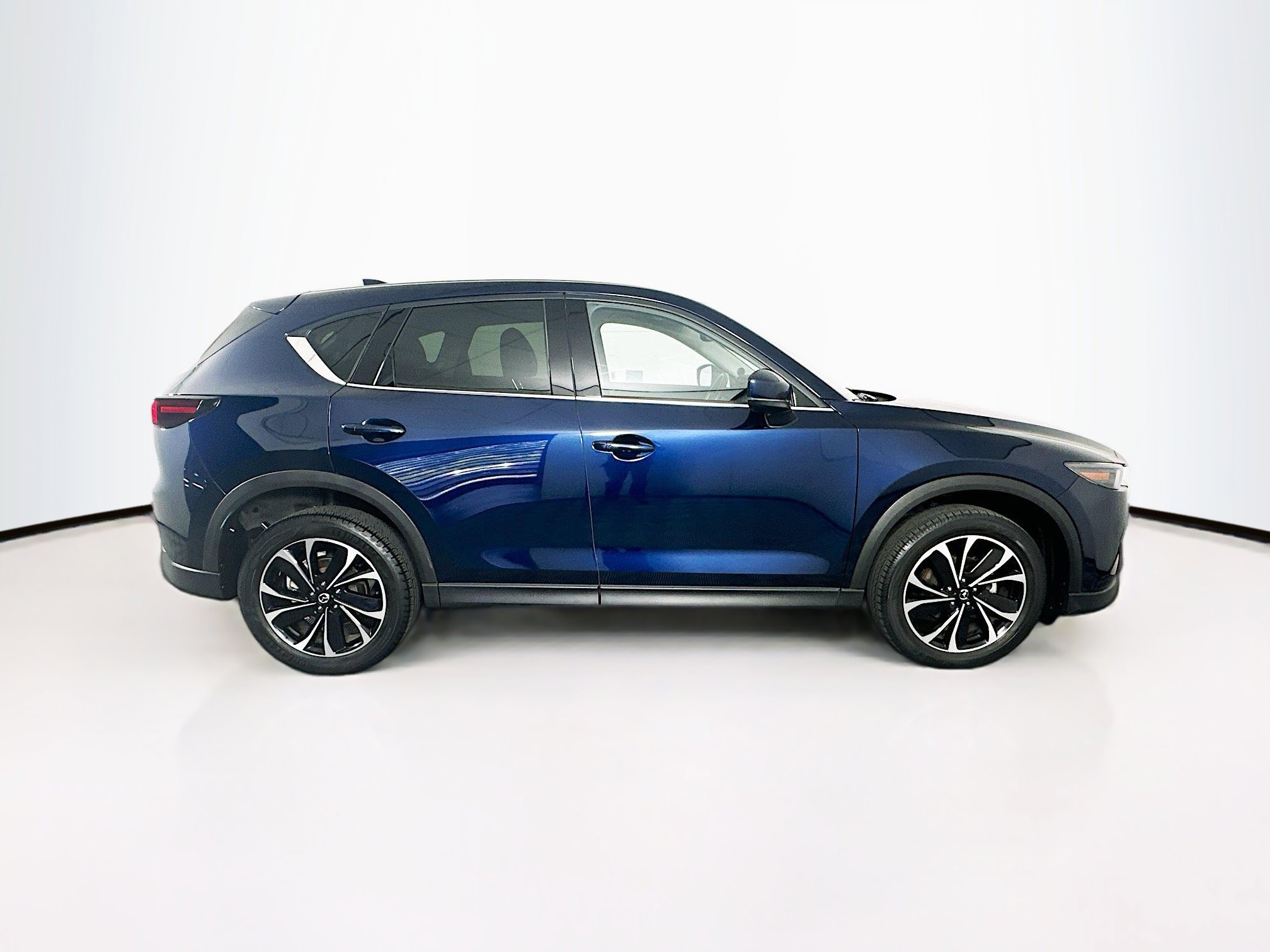 Used 2023 MAZDA CX-5 AWD 2.5 S w/ Premium Package image 10