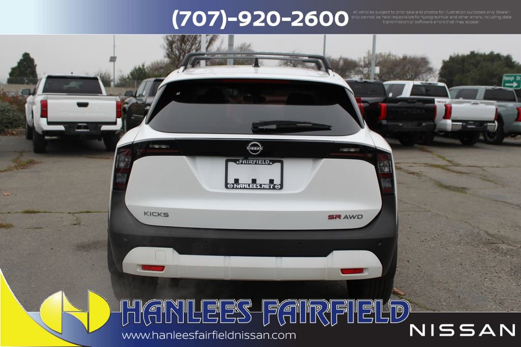 New 2026 Nissan Kicks SR w/ Cold Weather Package AWD/4WD image 8