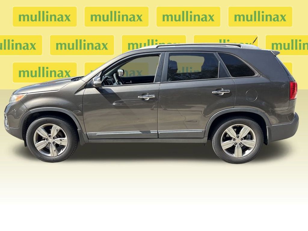 Used 2013 Kia Sorento EX image 10