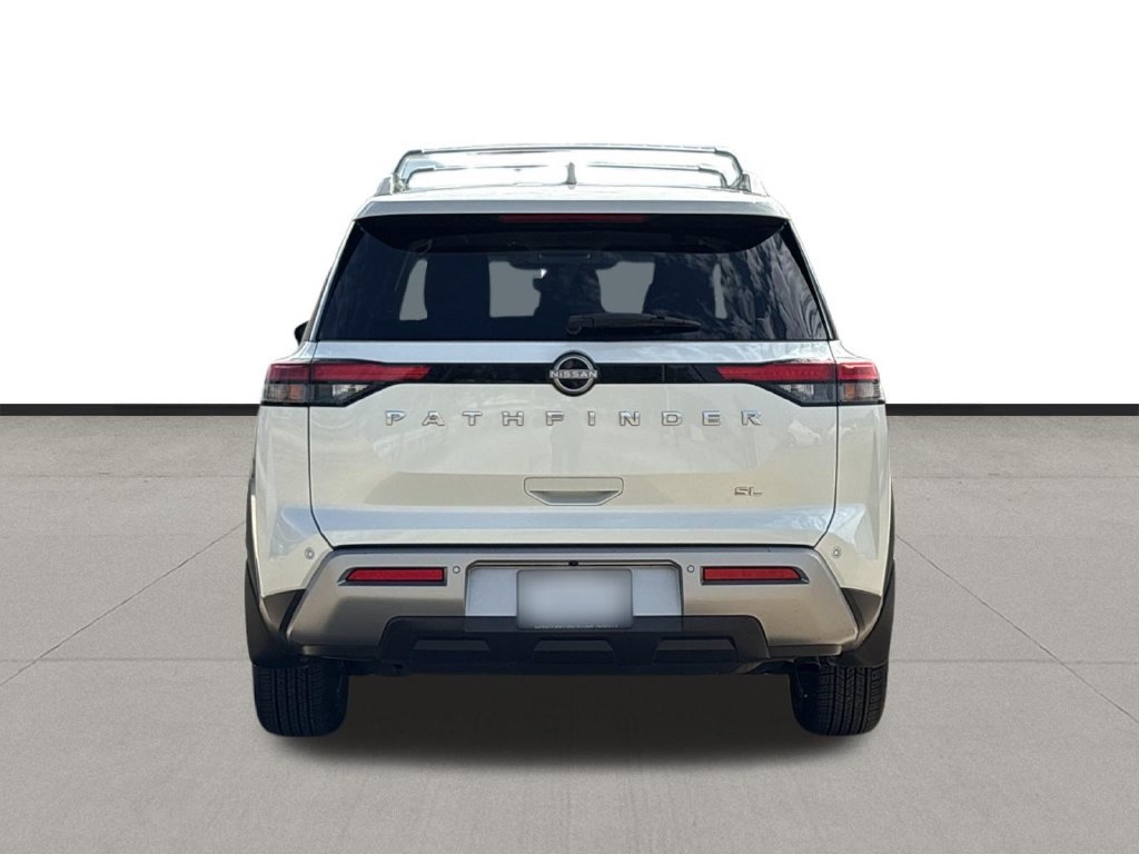 Used 2023 Nissan Pathfinder SL FWD image 4