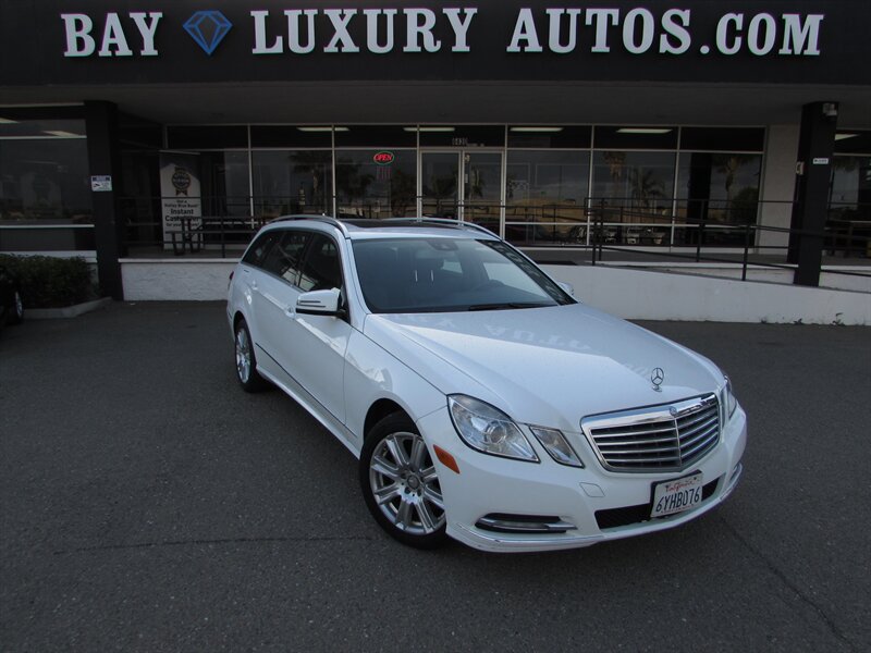 Used 2013 Mercedes-Benz E 350 4MATIC Wagon image 1