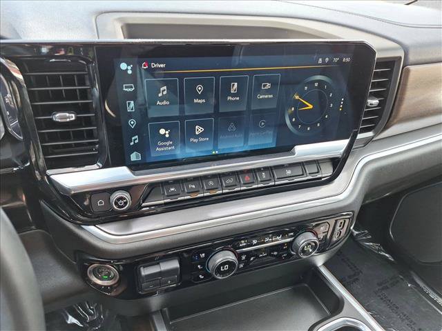 Used 2024 Chevrolet Silverado 1500 High Country w/ High Country Premium Package AWD/4WD image 13