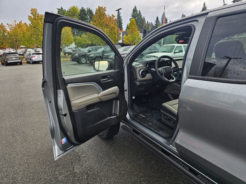 New 2026 Chevrolet Colorado ZR2 w/ Technology Package image 20