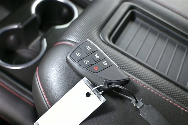 Certified 2022 Chevrolet Suburban RST w/ Sport Performance Package image 30