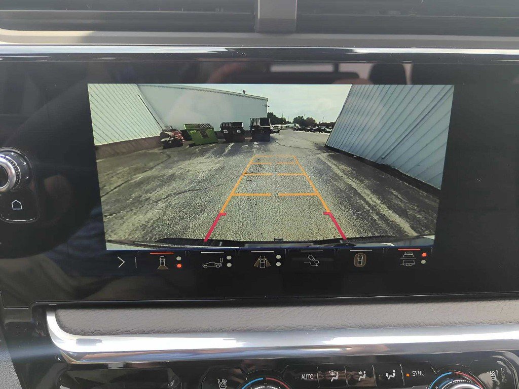 New 2025 GMC Sierra 2500 Denali w/ Denali Reserve Package image 13