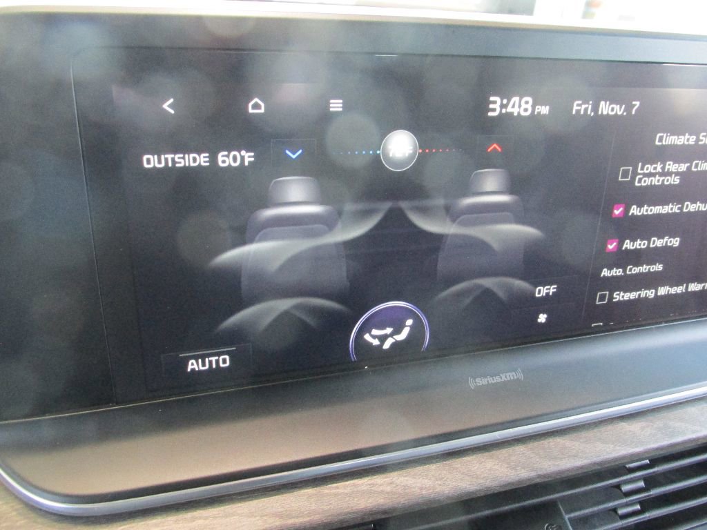 Used 2022 Kia Telluride EX w/ EX Premium Package image 21