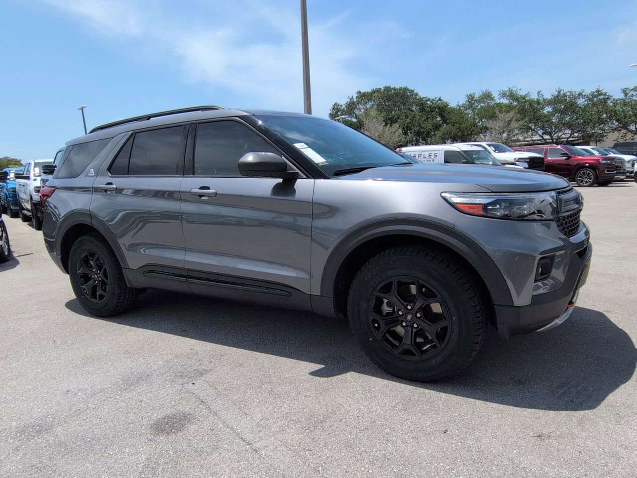 Used 2022 Ford Explorer Timberline AWD/4WD image 2