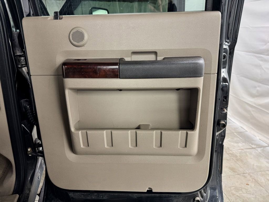 Used 2008 Ford F350 Lariat AWD/4WD image 14