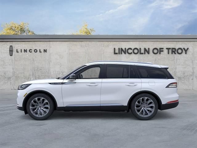 New 2026 Lincoln Aviator AWD image 3