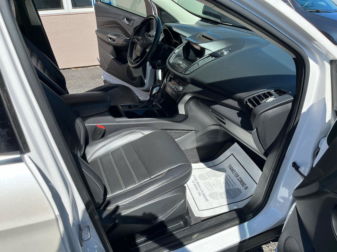 Used 2018 Ford Escape SEL AWD/4WD image 28