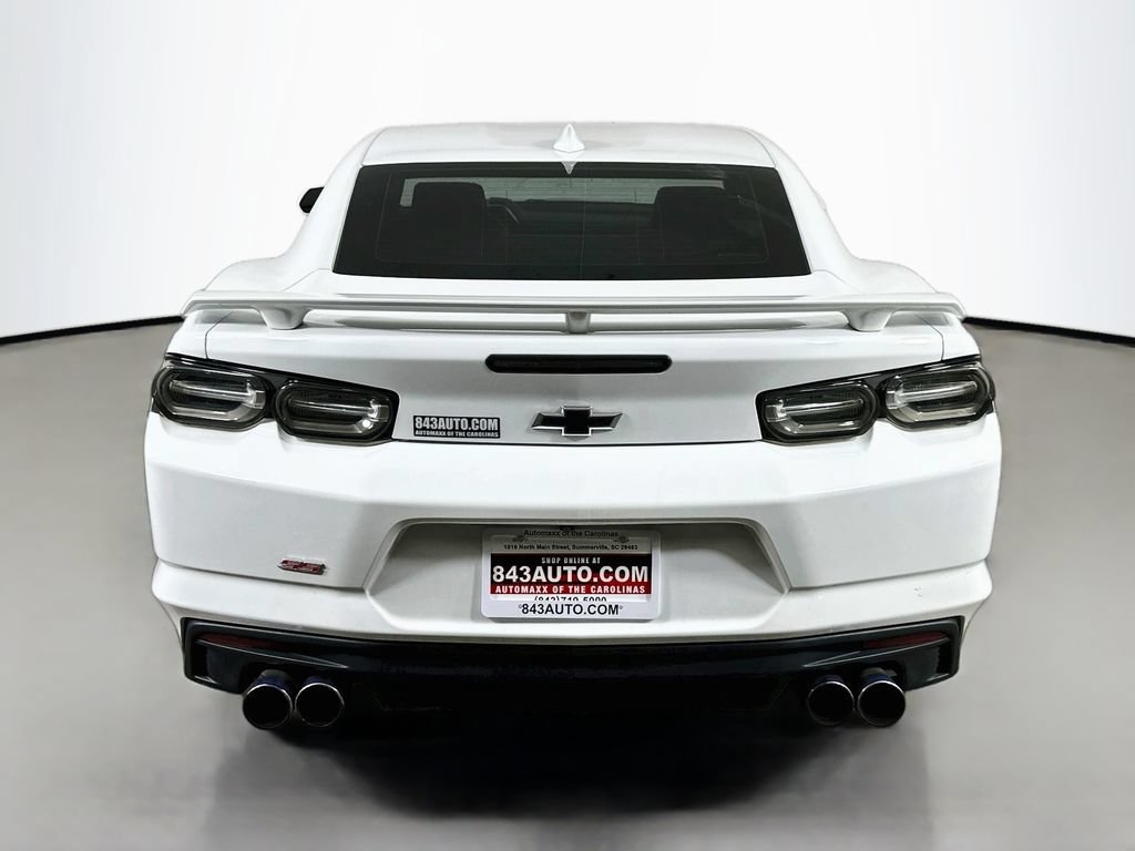 Used 2019 Chevrolet Camaro SS RWD image 6